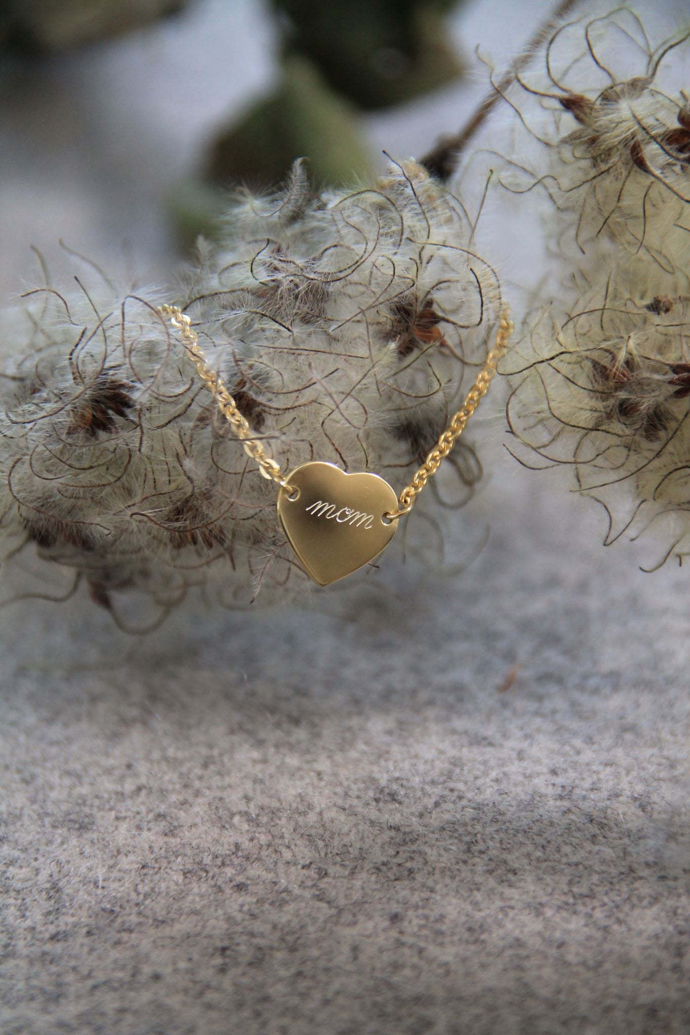 HEART I ARMBAND 8K GOLD Eingefasstes Herz in 12 mm