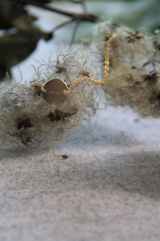 HOLD I ARMBAND 8 K GOLD Mit runden, eingefassten Plättchen in 12 mm