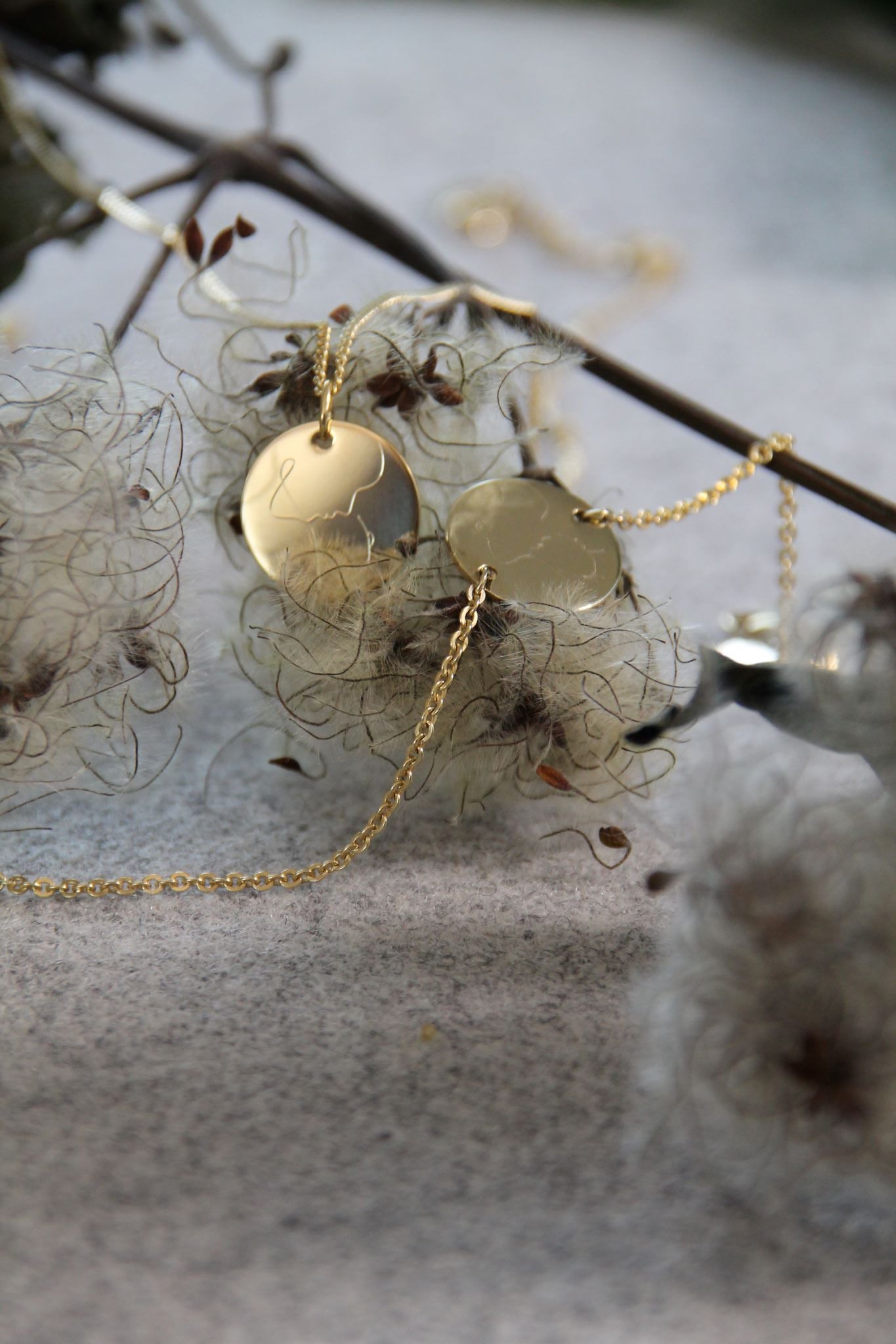 MEMORIES COLLECTION I KETTE mit Line Art Zeichnung I 8K GOLD