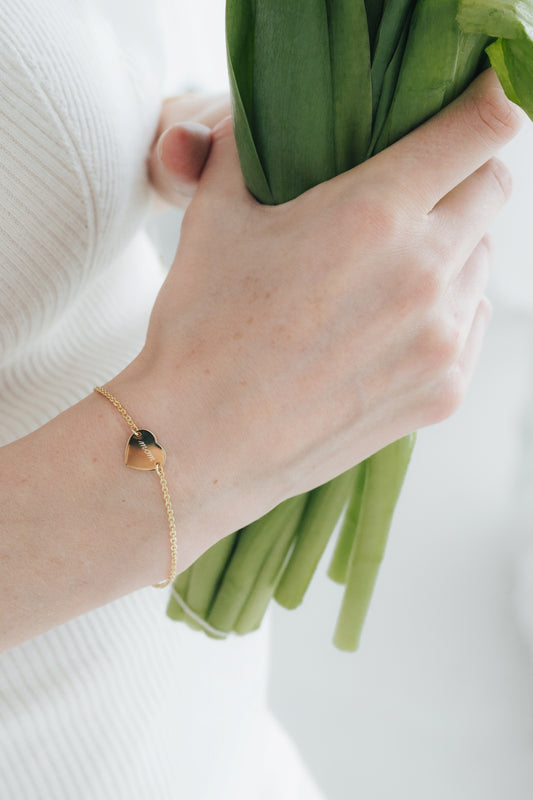 HEART I ARMBAND Eingefasstes Herz