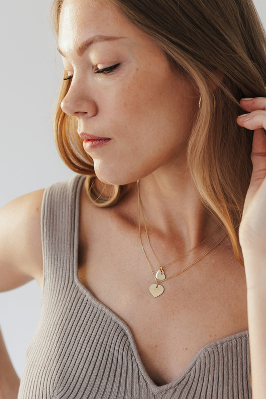 BIG LOVE I KETTE 8K GOLD Mittellang mit großem Herz