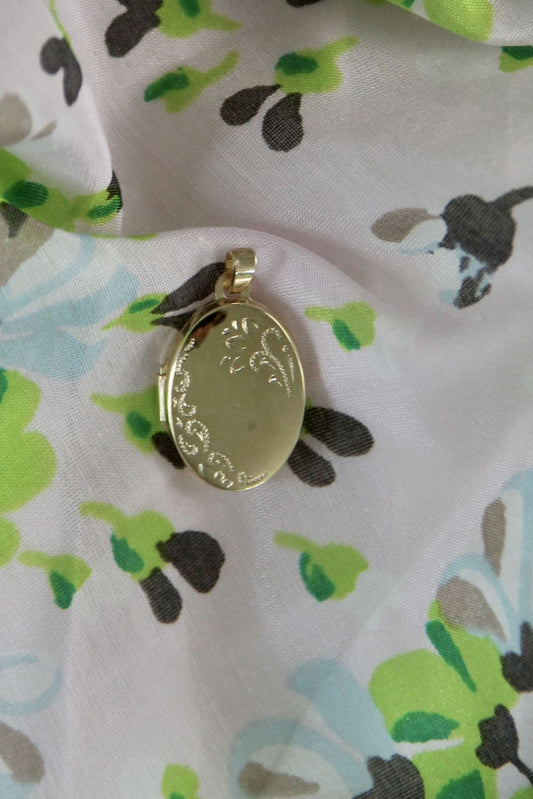 PHOTOGRAPH I MEDAILLON ALS ANHÄNGER I 8K GOLD