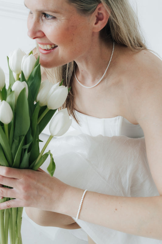 BRIDAL WHISPER I Zartes Süsswasserperlen-Collier