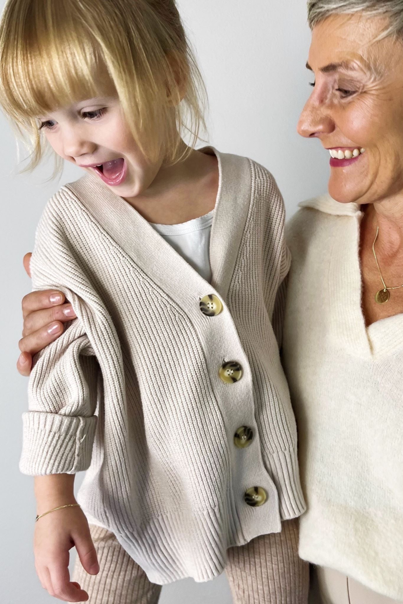 SOPHIE I KINDERARMBAND 8K GOLD mit Gravur