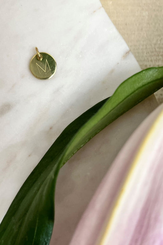 EINZELNES PLÄTTCHEN I 8K GOLD I 10 mm