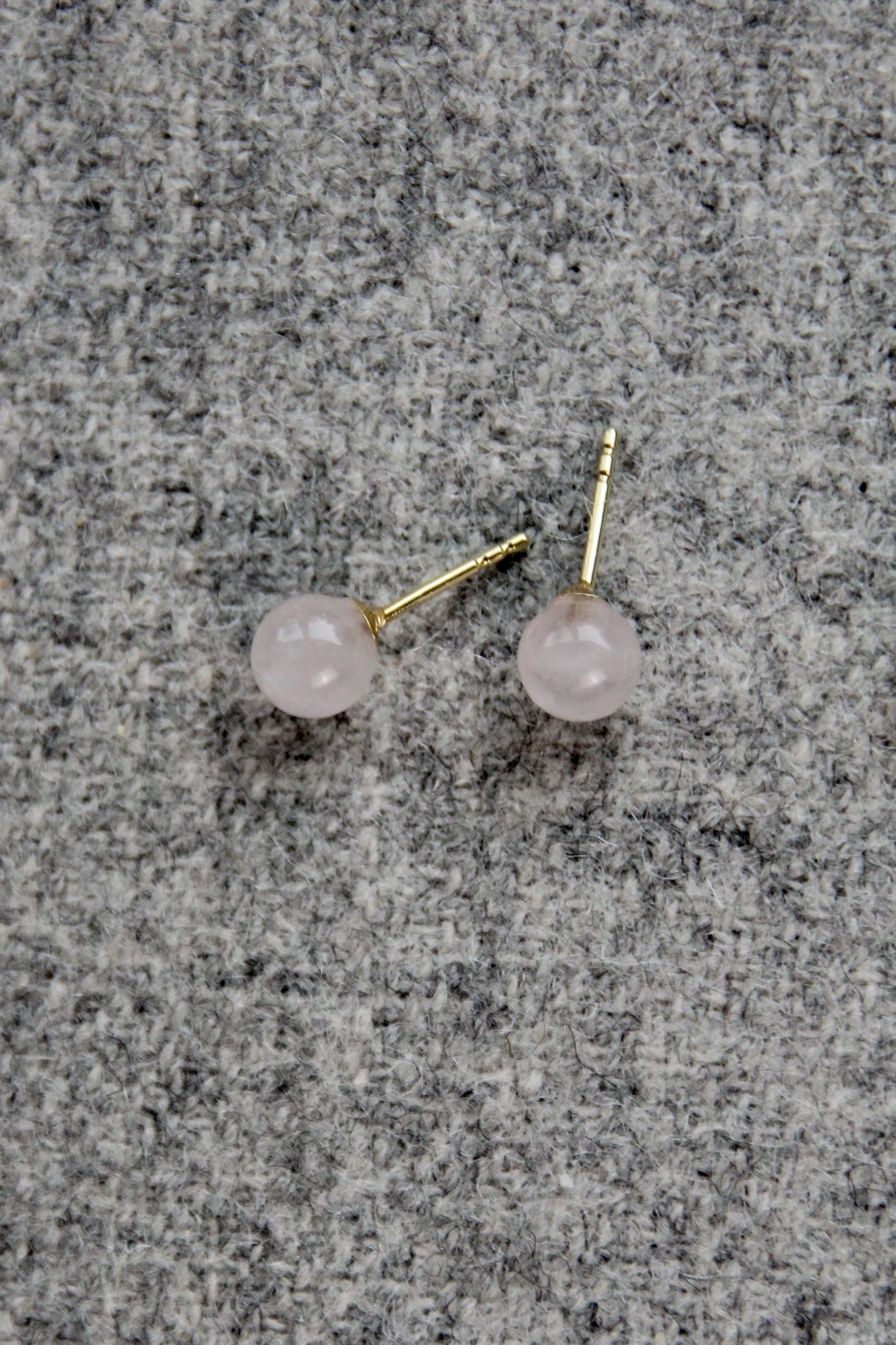 ROSE STUDS I OHRSTECKER MIT ROSENQUARZ 8K GOLD
