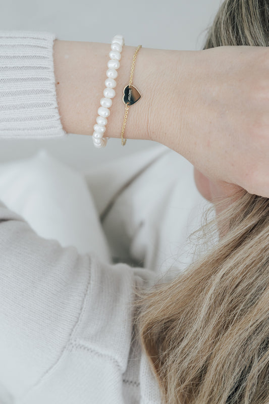 SOFT GLOW I Lockeres Süsswasserperlen-Armband