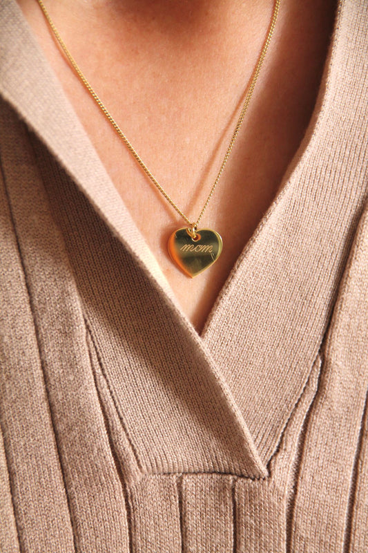 BIG LOVE I KETTE 8K GOLD Mittellang mit großem Herz
