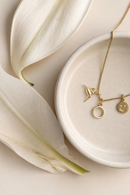 JOY I KETTE Mittellang mit lächelndem Gesicht als Anhänger I VERGOLDET - 8K GOLD