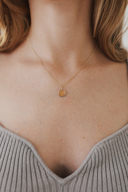 KIND I KETTE 8K GOLD Kurz, filigran mit kleinem Plättchen in 10 mm