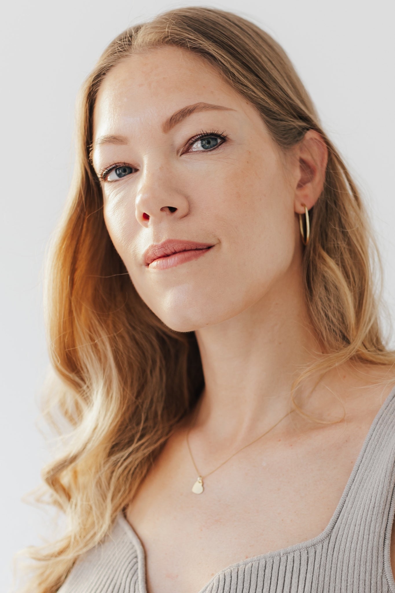 BASIC HOOP I OHRRING 8K GOLD groß, 30 mm