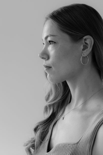 BASIC HOOP I OHRRING 8K GOLD groß, 30 mm