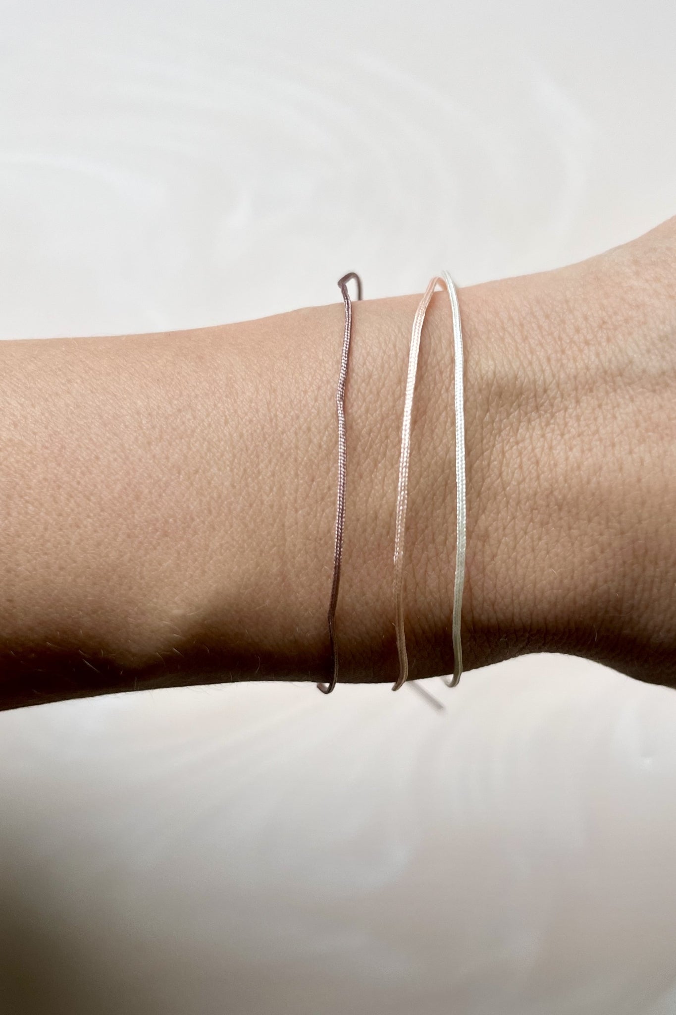 BOND I STOFFARMBAND mit Geburtsstein I 8K GOLD