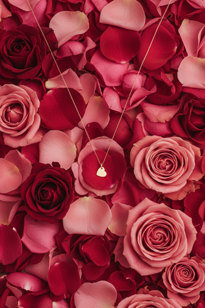 LOVE I KETTE 8K GOLD Mittellang, filigran mit Herz in 10 mm