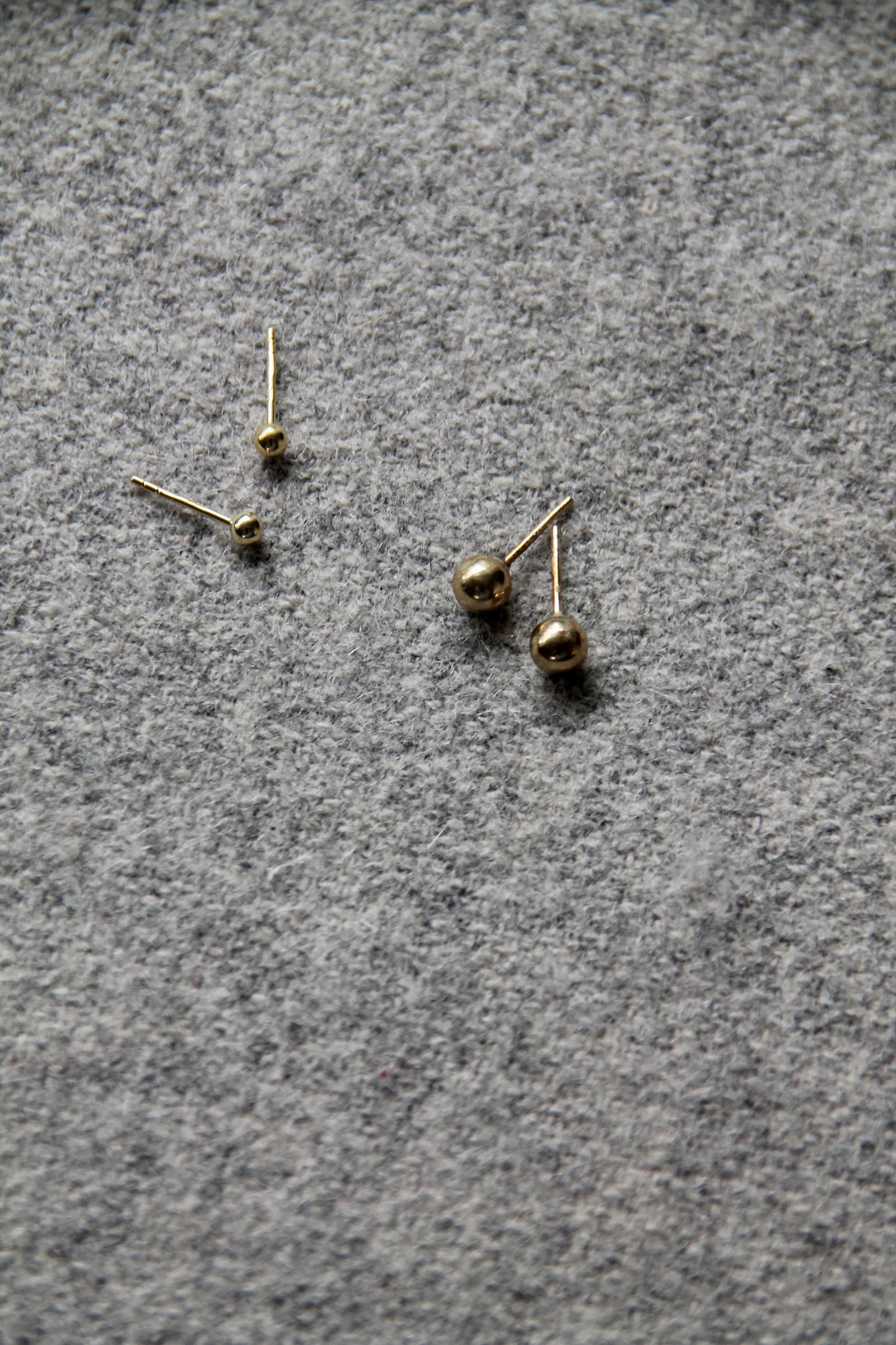 GOLD STUDS I OHRSTECKER 8K GOLD