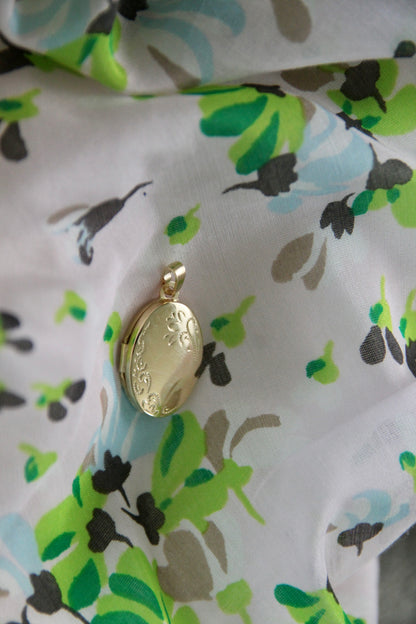 PHOTOGRAPH I MEDAILLON ALS ANHÄNGER I 8K GOLD