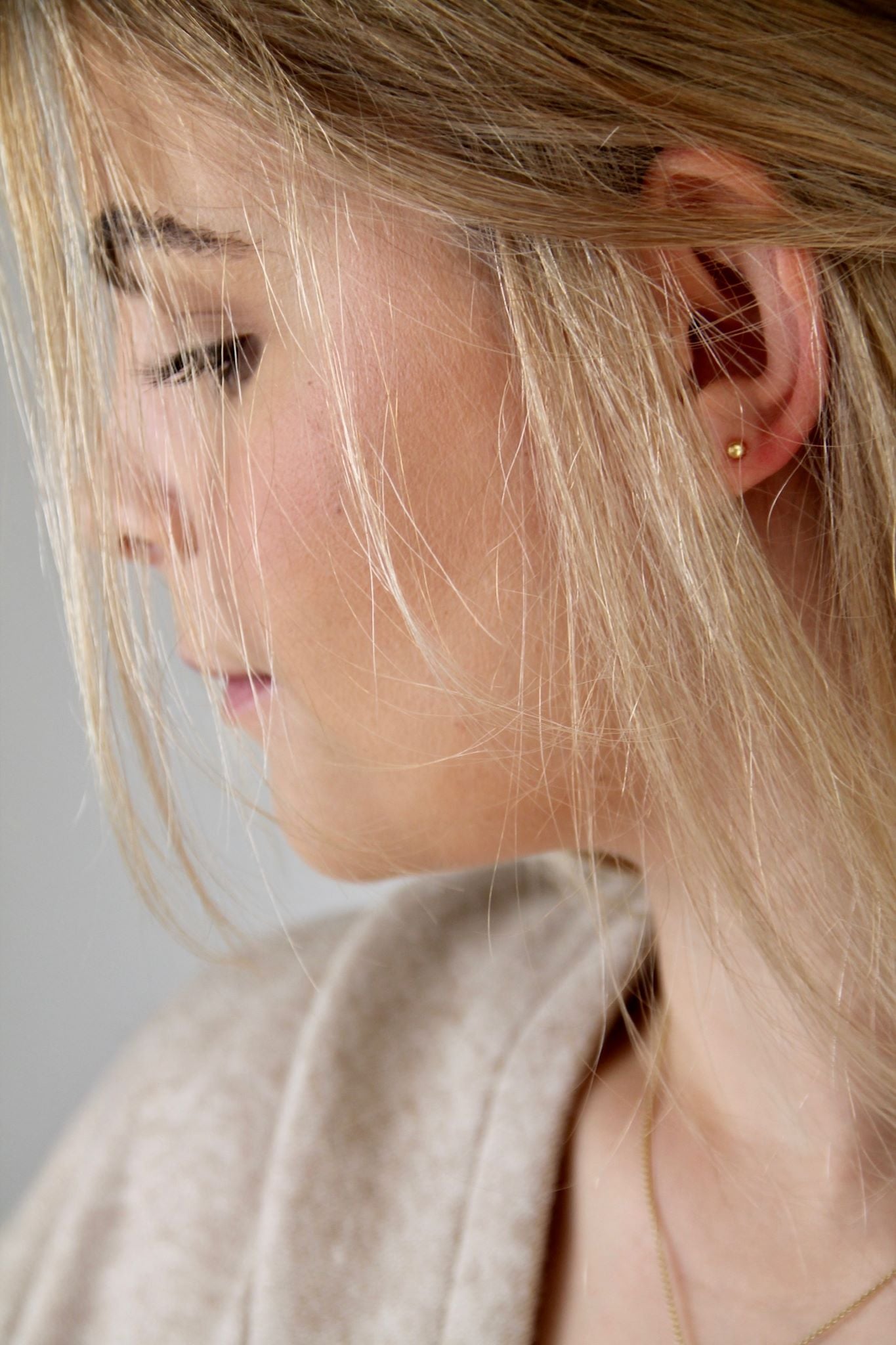 GOLD STUDS I OHRSTECKER 8K GOLD