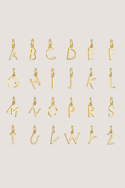 WRITE YOUR STORY I INITIAL KETTE 8K GOLD Mittellang, filigran mit einem Initial in 10 mm