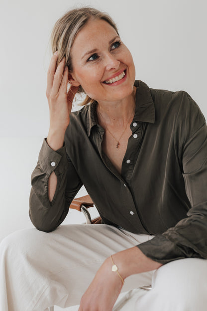 WRITE YOUR STORY I KETTE 8K GOLD Mittellang, mit Initial und Geburtsstein als Anhänger