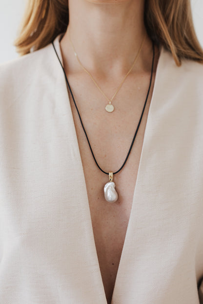 STITCHED LEATHER I Verstellbares Halsband aus genähtem Leder 110 cm