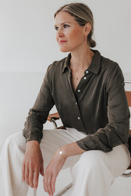 WRITE YOUR STORY I KETTE 8K GOLD Mittellang, mit Initial und Geburtsstein als Anhänger