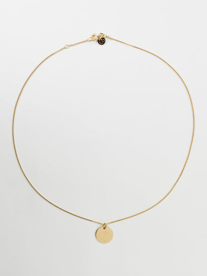 GLOW I KETTE 8K GOLD Mittellang, filigran mit mittelgroßem Plättchen in 14 mm