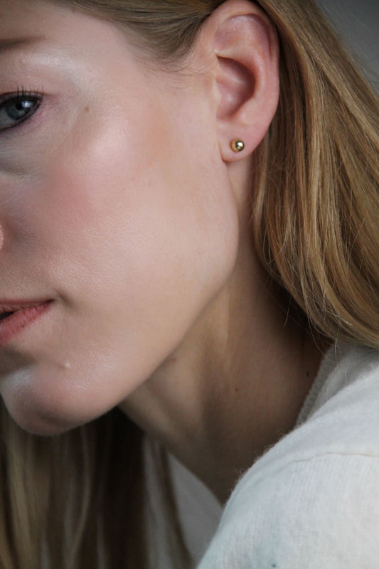 GOLD STUDS I OHRSTECKER 8K GOLD