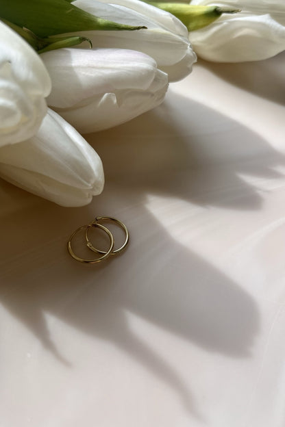BASIC HOOP I OHRRING 8K GOLD mittel, 15 mm
